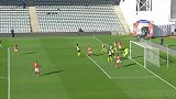第23分钟尼姆球员德沃进球 尼姆1-2摩纳哥