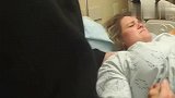 产房直击孕妇分娩生子的感人瞬间,即使用了无痛依然如此艰难！