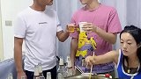 一个手势，证明你能喝多少