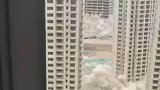 这就是豆腐渣工程，2级地震全塌了