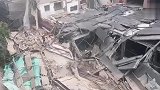 20多人被困，已救出11人！直击上海昭化路改造建筑坍塌救援现