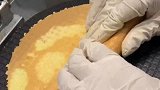 不经意看到的，好吃的蛋卷原来是这样做的，怪不得这么有食欲！
