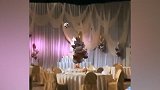 日本国脚花式开婚宴蛋糕 这脚任意球很精准