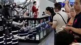这些机器人的神态和外形，感觉已经相当逼真了