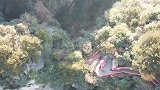 天生桥，天然形成的石桥