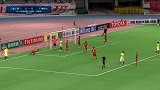 亚冠-17赛季-淘汰赛-1/4决赛首回合-第29分钟射门 高拉特郜林两人配合撕破防守 高拉特左脚爆射击中边网-花絮