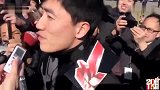 综合-15年-刘翔现身政协会议被围堵 大喊姚明来了为自己解围-新闻
