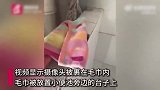 大学宿舍男厕便池藏偷摄像头，正对如厕区域