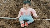 把女儿送乡下奶奶家第二天，就变这样，我这老脸真没地儿放！