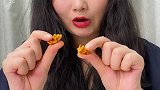 八爪烧 咱们家的八爪烧，鲜香酥脆，一口一个，好吃到根本停不下来～零食光盘行动