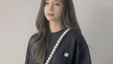 沈梦辰ins发文 沈梦辰 发文：人心不是一天凉的。谁都不傻，总是敷衍，都会渐行渐远。好姐妹孟佳 也点赞了