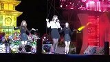洪真英的表演非常不错，笑容甜美，这样的小姐姐谁能不喜欢呢？