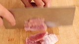 教你瘦肉新吃法，弹爽滑嫩好解馋，香气四溢，出锅大人孩子都喜欢
