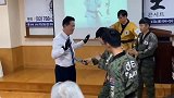 大叔演示跆拳道的无敌，万一“歹徒”不配合怎么办
