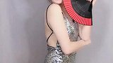 包臀裙美女小姐姐非常漂亮，不知道谁这么有福气可以娶到她