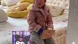 看父亲可怜，借了200压岁钱给他