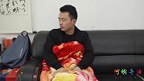 婚后丈夫突然瘫痪，妻子选择离婚，3年后相遇妻子想要复合