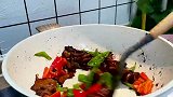 辣椒炒肉的家常做法，又香又辣，开胃下饭，下饭第一名