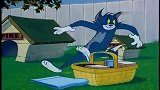 猫和老鼠：汤姆捉老鼠，却把食物倒了出来，看到大狗狗立刻怂了
