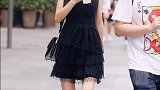 黑裙妹纸，显瘦优雅