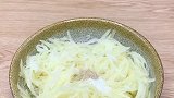 自制高颜值鸟巢土豆丝蛋饼，快快动手做起来吧，简单易学