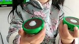 各位老板有没有买西瓜的，买一送一了，买一个大西瓜送一个小傻瓜
