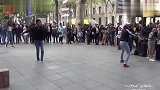 第一次看到“格鲁吉亚”广场舞,现场的气氛太火爆了