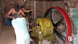 印度农村的粮食加工 看起来不错 就是效率有点慢