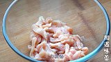 鸡胸肉的这个做法太香了，口感不柴又入味，学会又多一道下酒菜