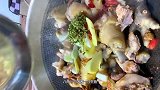 小公鸡这样做，全家都爱吃