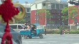 爆笑：小别胜新婚，不料老婆不在表妹在