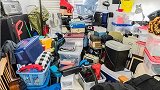 收拾东西时总舍不得扔掉用不到的？这其实是一种病，你有没有？