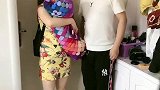 前妻抱着孩子来找我，可是我已经又有了心爱的女人