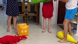 掷骰子比一比谁的运气好