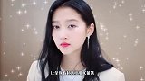 关晓彤巴黎时装周看秀，穿白衬衫长腿逆天，展现完美“公主范儿”