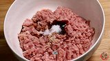饭店里不外传的调饺子馅秘方，没复杂的调料和步骤，很实用！