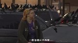 路人无意拍下神奇一幕！如果不是有视频为证，根本不会相信
