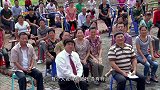 演讲开始首先感谢大家伙的照顾，自己感受到的都是幸福