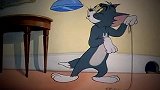 猫和老鼠：汤姆大白天见鬼，被熨斗砸还莫名被电，吓坏了！