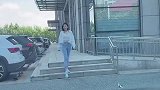 这也太尴尬了