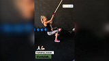 瓦尔加翘臀来自于拔河？ 中超女神健身房里练新项目
