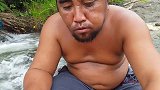 荒野胖叔：今天吃煮河贝，食材那么新鲜，就不知道味道咋样？