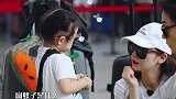 李承铉问戚薇担心变胖吗不料戚薇的回怼，是我一年笑点