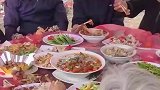 从这就能看出来，女的坐席和男的坐席的区别