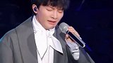 周深 深深子的声音怎么听都不够呀，音色真的太适合唱高音了歌手