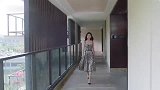 夜色暗涌许倾悠穿露肩小短裙，霸气壁咚，莫灵泽顶不住了！