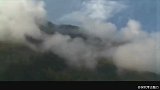 在三星堆和金沙遗址都出土过奴隶石像，为何要给这些奴隶塑像呢？