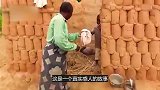 老外：非洲10岁失明女孩，照顾盲人母亲和弟弟，房屋被大雨冲塌