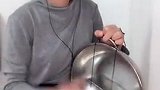 我用鸳鸯锅弹出你们吉他的效果，妹子这手艺厉害了