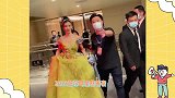 芭莎慈善夜造型惊艳，绿色繁花长裙复古清新，大秀锁骨和美背